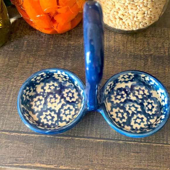 Salt/Pepper Shaker Holder Up-Cycled to Kitchen Ring Holder - Picture 2 of 4